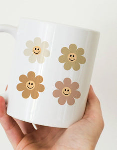 Daisy Smiley Mug - 11oz
