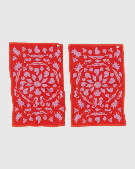Hand Towels Set of 2 in Sea Shells